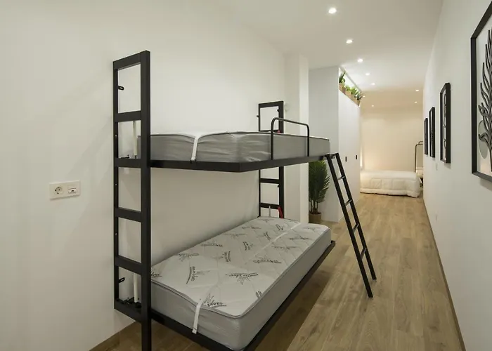 Apartamentos Mª Luisa De Dios, By Daimar
